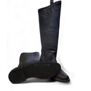 BOTA CUERO ENGRASADA RÍGIDA